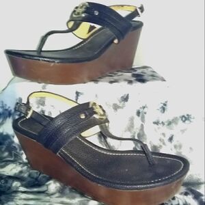 TOMMY HILFIGER Women's WEDGE SHOES Black LEATHER GOLD LOGO Emblem 8 VINTAGE